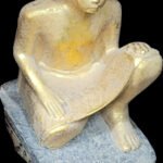 ancient egyptian statue