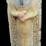 ancient egyptian statue